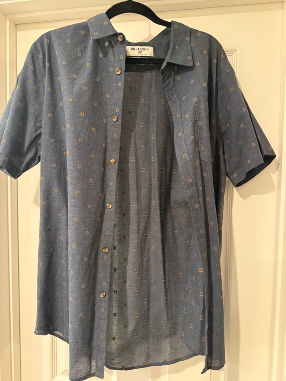 Billabong Blue Short-Sleeve Button-Down with Tan Microprint